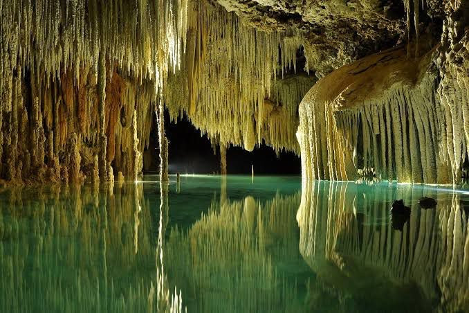 Río Secreto: Aventura Subterránea en la Riviera Maya