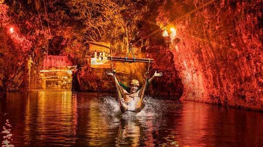 Xplor Fuego: Aventura Nocturna en la Selva Maya