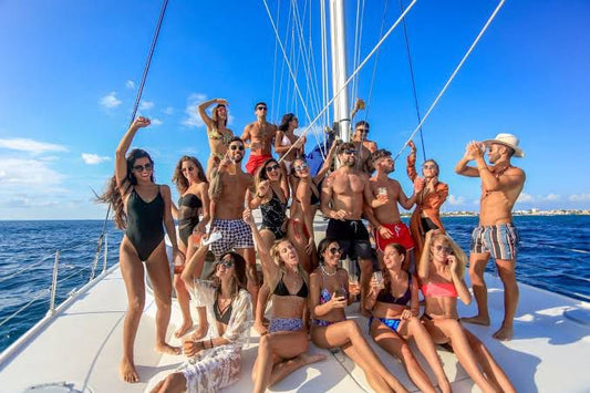 Tour en Catamarán a Isla Mujeres