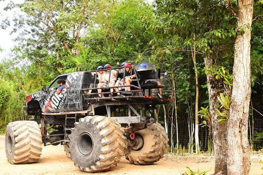 Monster Truck, Cabalgatas y Cuatrimotos en la Selva de la Riviera Maya